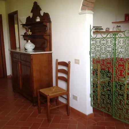 Agriturismo La Casa Bianca Farm stay Poppi