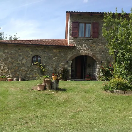 Agriturismo La Casa Bianca Poppi